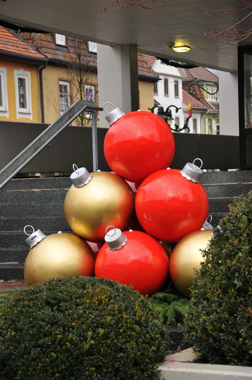 piramida z bombek XXL dekoracje świąteczne - christmas decorations Christmas baubles XXL